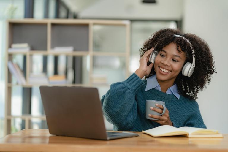 AdobeStock_558031544.jpeg Main image of article 3 Ways to Upskill Yourself and Adapt in the Age of A.I.